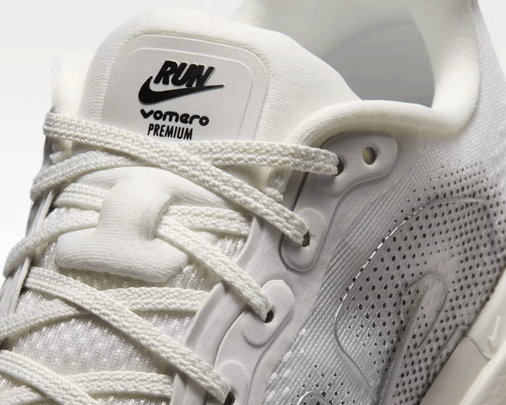 Tenis de pavimento Nike Vomero Premium Mujer