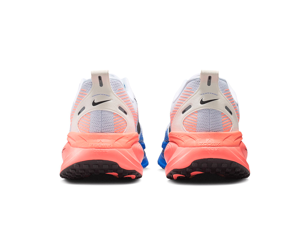 Tenis de pavimento Nike Vomero 18 Hombre
