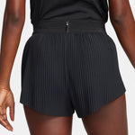 Nike Short Aeroswift 3' · Mujer
