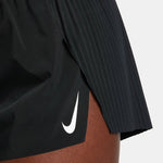 Nike Short Aeroswift 3' · Mujer