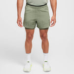 Nike Stride Running Division Shorts 5' · Hombre