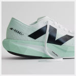 New Balance FuelCell Rebel v4 · Hombre