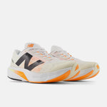 New Balance FuelCell Rebel v4 · Hombre