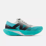 New Balance FuelCell Rebel v4 · Hombre