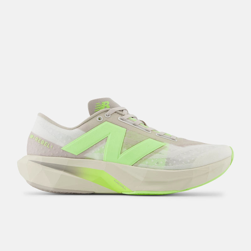 New Balance FuelCell Rebel v4 · Hombre