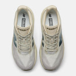 New Balance FuelCell Rebel v5 · Hombre