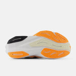 New Balance FuelCell Rebel v4 · Mujer
