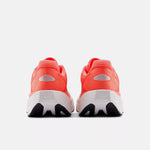 New Balance FuelCell Rebel v5 · Mujer